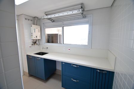 Apartamento para alugar com 130m², 3 quartos e 3 vagasÁrea de Serviço
