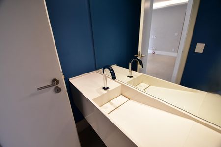 Apartamento para alugar com 130m², 3 quartos e 3 vagasLavabo