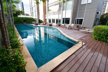 Apartamento para alugar com 130m², 3 quartos e 3 vagasÁrea comum - Piscina