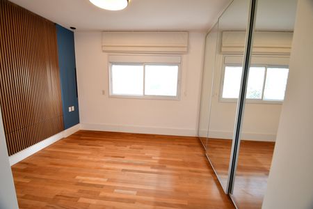 Apartamento para alugar com 130m², 3 quartos e 3 vagasQuarto 3 - Suíte