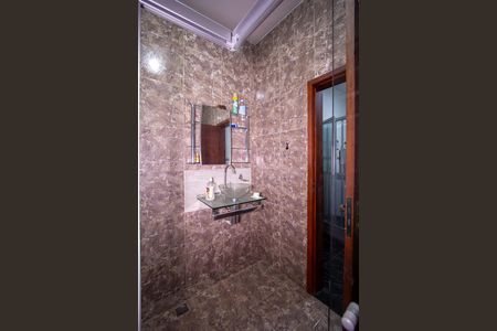 Casa para alugar com 80m², 2 quartos e 1 vaga Casa para alugar com 80m², 2 quartos e 1 vagaBanheiro