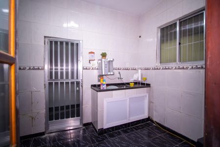 Casa para alugar com 80m², 2 quartos e 1 vaga Casa para alugar com 80m², 2 quartos e 1 vagaCozinha