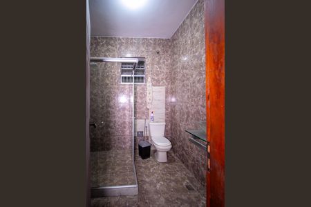 Casa para alugar com 80m², 2 quartos e 1 vaga Casa para alugar com 80m², 2 quartos e 1 vagaBanheiro