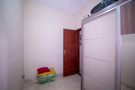 Quarto 1 de casa para alugar com 2 quartos, 80m² em Porto Novo, São Gonçalo