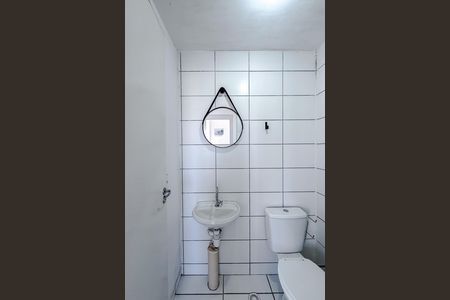 Apartamento para alugar com 47m², 2 quartos e sem vaga Apartamento para alugar com 47m², 2 quartos e sem vagaBanheiro