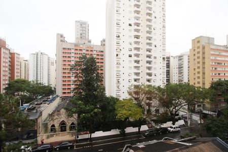 Vista de apartamento para alugar com 2 quartos, 100m² em Indianópolis, São Paulo