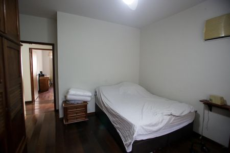 Casa para alugar com 285m², 3 quartos e 5 vagasQuarto 3