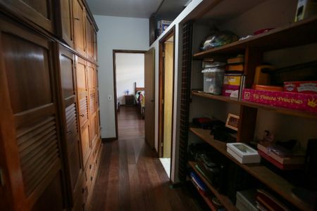 Casa para alugar com 285m², 3 quartos e 5 vagasCloset da Suíte
