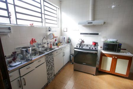 Casa para alugar com 285m², 3 quartos e 5 vagasCozinha