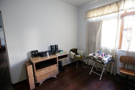 Casa para alugar com 285m², 3 quartos e 5 vagasQuarto 2