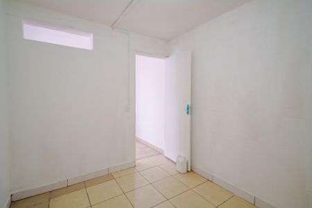 Casa para alugar com 35m², 2 quartos e sem vaga