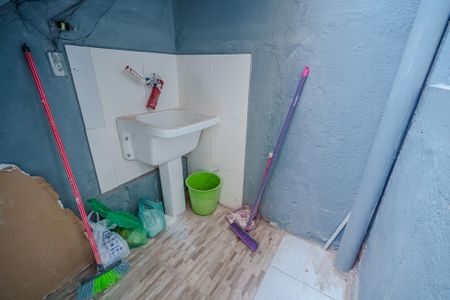 Casa para alugar com 35m², 2 quartos e sem vaga