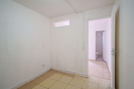 Casa para alugar com 2 quartos, 35m² em Vila Dalva, São Paulo