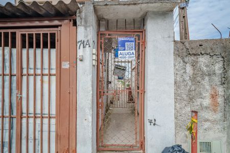 Casa para alugar com 35m², 2 quartos e sem vaga