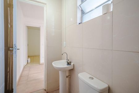 Casa para alugar com 35m², 2 quartos e sem vaga