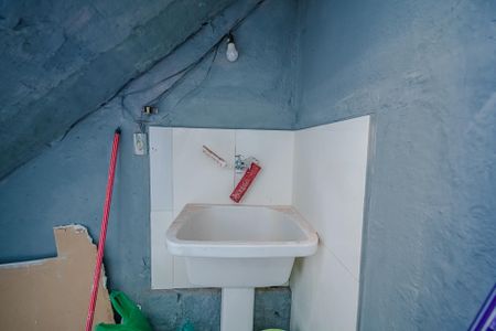 Casa para alugar com 35m², 2 quartos e sem vaga