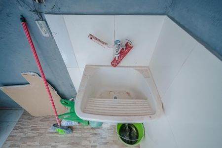 Casa para alugar com 35m², 2 quartos e sem vaga