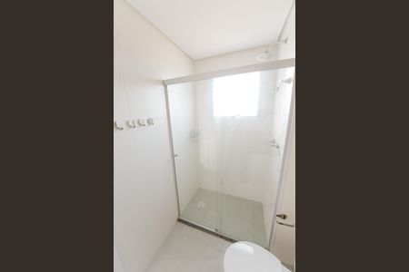 Apartamento para alugar com 108m², 3 quartos e 2 vagas Apartamento para alugar com 108m², 3 quartos e 2 vagasBanheiro da Suíte