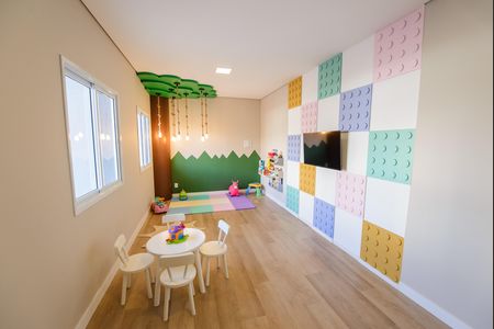 Apartamento para alugar com 108m², 3 quartos e 2 vagas Apartamento para alugar com 108m², 3 quartos e 2 vagasÁrea comum - Brinquedoteca
