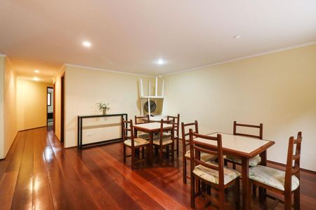 Apartamento à venda com 168m², 3 quartos e 3 vagas