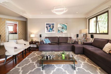 Apartamento à venda com 168m², 3 quartos e 3 vagas
