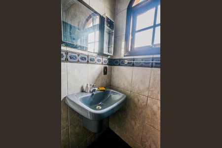 Casa para alugar com 70m², 2 quartos e 1 vaga Casa para alugar com 70m², 2 quartos e 1 vagaBanheiro da Suíte
