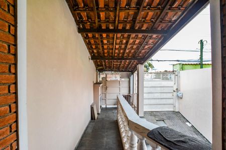 Casa para alugar com 70m², 2 quartos e 1 vaga Casa para alugar com 70m², 2 quartos e 1 vagaEntrada