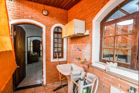 Casa para alugar com 70m², 2 quartos e 1 vaga Casa para alugar com 70m², 2 quartos e 1 vagaÁrea de Serviço
