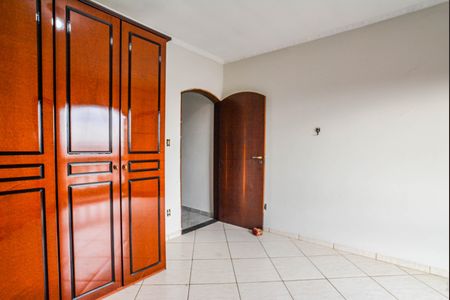 Casa para alugar com 70m², 2 quartos e 1 vaga Casa para alugar com 70m², 2 quartos e 1 vagaQuarto Suíte