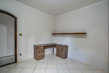 Casa para alugar com 70m², 2 quartos e 1 vaga Casa para alugar com 70m², 2 quartos e 1 vagaQuarto 1