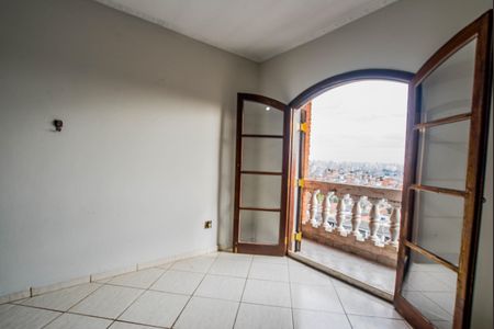 Casa para alugar com 70m², 2 quartos e 1 vaga Casa para alugar com 70m², 2 quartos e 1 vagaQuarto Suíte