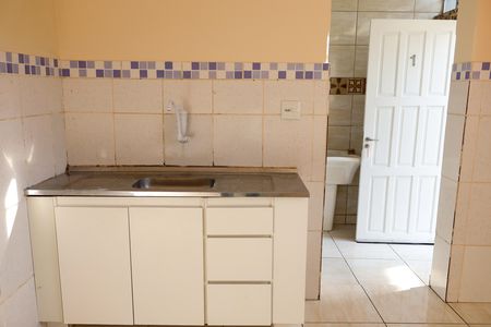Cozinha de casa para alugar com 1 quarto, 45m² em Bussocaba, Osasco