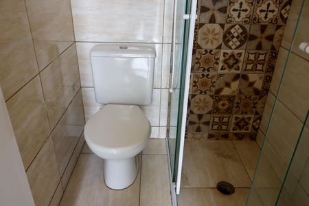 Banheiro de casa para alugar com 1 quarto, 45m² em Bussocaba, Osasco