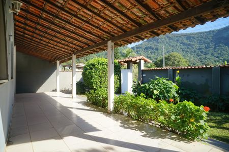 Casa de condomínio para alugar com 525m², 3 quartos e 2 vagas Casa de condomínio para alugar com 525m², 3 quartos e 2 vagasVaranda
