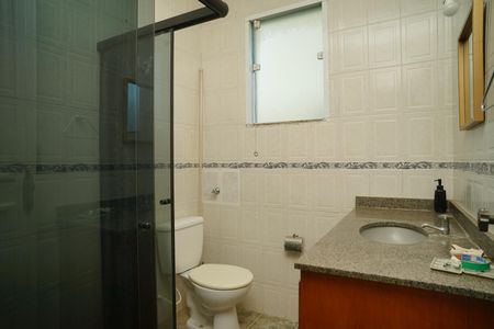 Casa de condomínio para alugar com 525m², 3 quartos e 2 vagas Casa de condomínio para alugar com 525m², 3 quartos e 2 vagasBanheiro Social