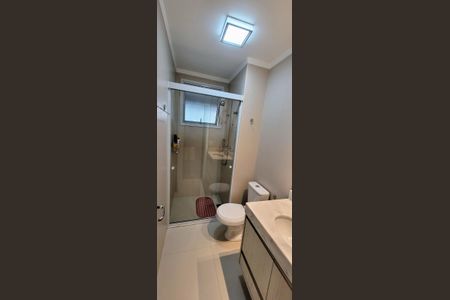 Apartamento à venda com 127m², 3 quartos e 2 vagas Apartamento à venda com 127m², 3 quartos e 2 vagasBanheiro 2