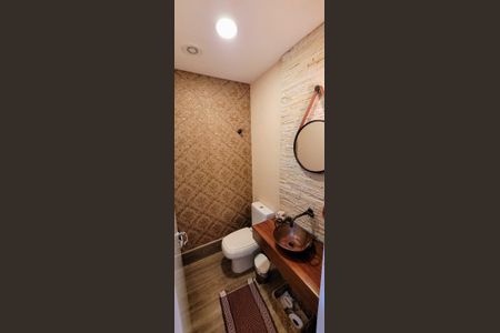 Apartamento à venda com 127m², 3 quartos e 2 vagas Apartamento à venda com 127m², 3 quartos e 2 vagasBanheiro
