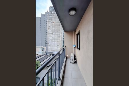 Varanda de kitnet/studio para alugar com 1 quarto, 33m² em Liberdade, São Paulo