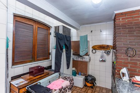 Casa à venda com 130m², 2 quartos e 3 vagas Casa à venda com 130m², 2 quartos e 3 vagasÁrea de Serviço
