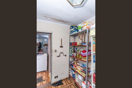 Casa à venda com 130m², 2 quartos e 3 vagas Casa à venda com 130m², 2 quartos e 3 vagasQuarto de Serviço