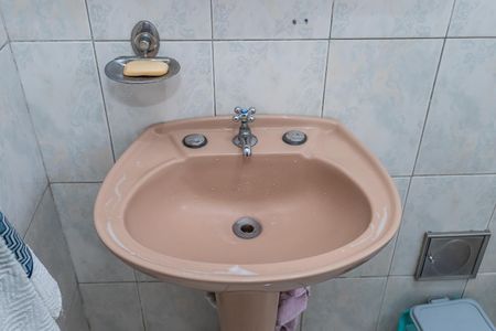 Casa à venda com 130m², 2 quartos e 3 vagas Casa à venda com 130m², 2 quartos e 3 vagasBanheiro