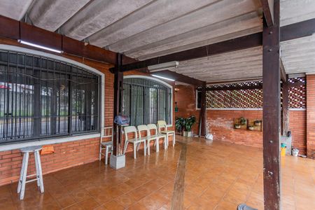 Casa à venda com 130m², 2 quartos e 3 vagas Casa à venda com 130m², 2 quartos e 3 vagasGaragem