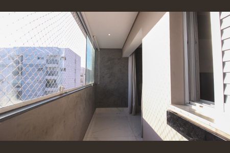 Apartamento à venda com 78m², 3 quartos e 1 vaga