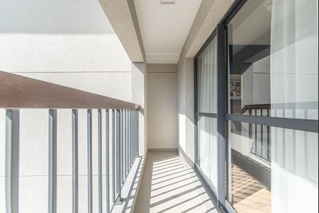 Varanda de kitnet/studio à venda com 1 quarto, 24m² em Vila Cordeiro, São Paulo