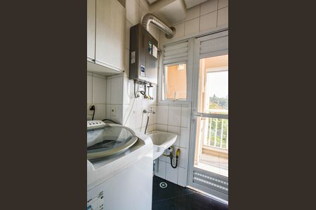 Apartamento para alugar com 57m², 2 quartos e 1 vaga Apartamento para alugar com 57m², 2 quartos e 1 vagaCozinha e Área de Serviço