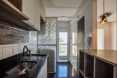 Apartamento para alugar com 57m², 2 quartos e 1 vaga Apartamento para alugar com 57m², 2 quartos e 1 vagaCozinha e Área de Serviço
