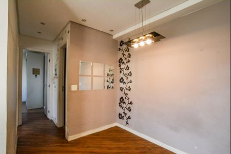 Sala de apartamento para alugar com 2 quartos, 57m² em Campestre, Santo André