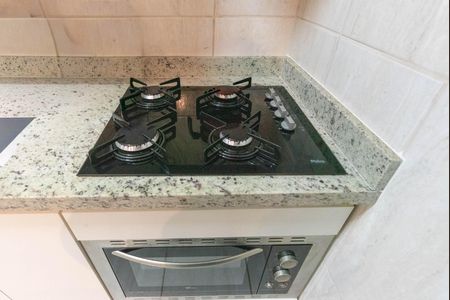 Apartamento para alugar com 75m², 2 quartos e 1 vaga Apartamento para alugar com 75m², 2 quartos e 1 vagaCozinha