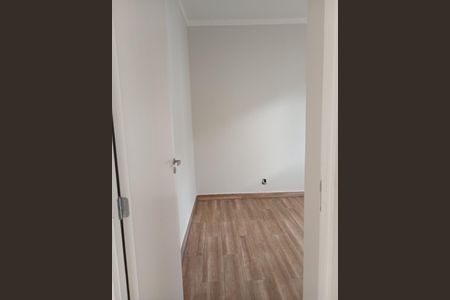 Quarto de apartamento para alugar com 2 quartos, 60m² em Jardim Jaragua, Taubaté