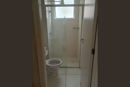 Banheiro de apartamento para alugar com 2 quartos, 60m² em Jardim Jaragua, Taubaté
